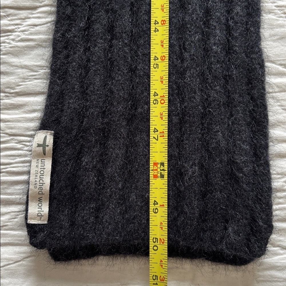 Untouched World Ribbed Scarf - Picture 7 of 8